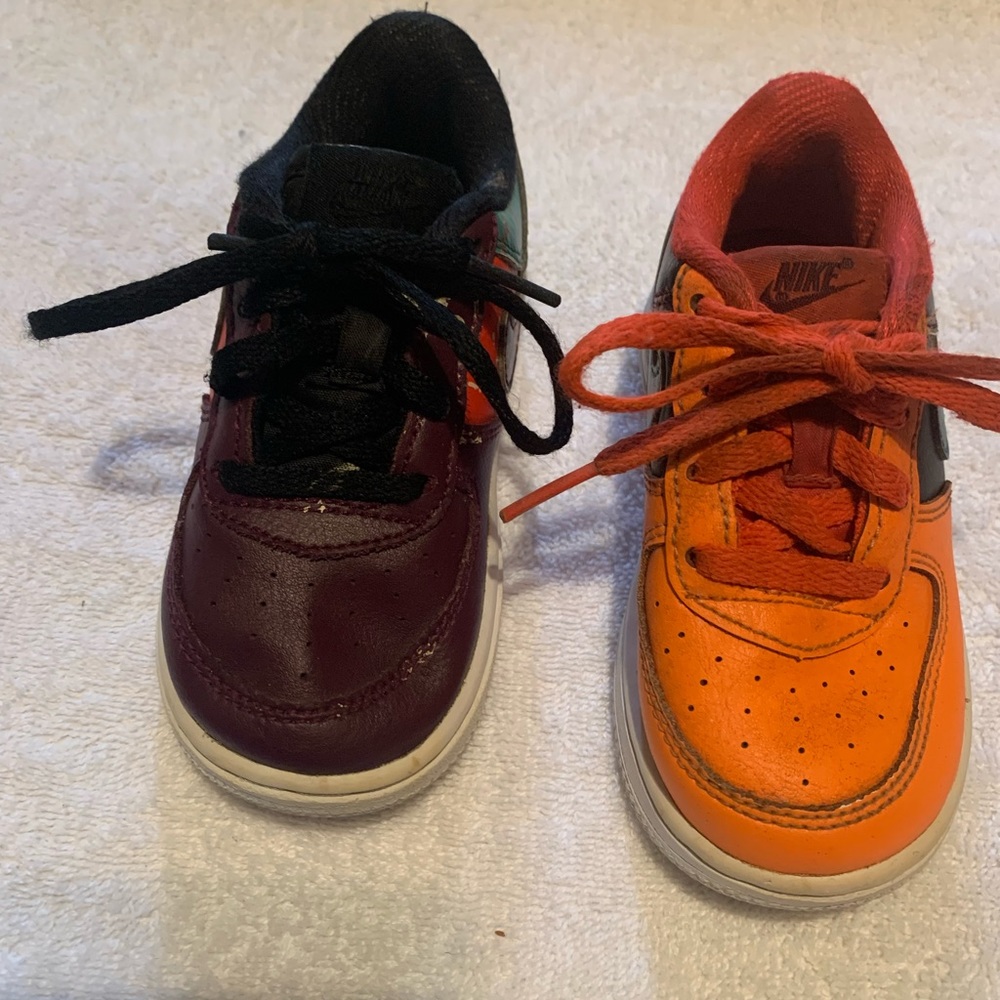 2 pair Nikes